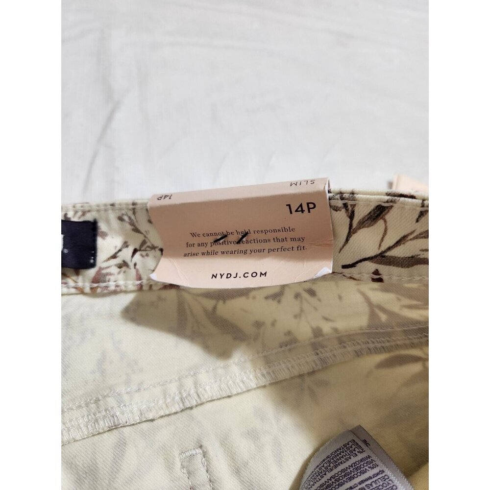 NYDJ Sheri Slim Leg Jeans Cream Beige Leaf Leaves Floral Size 14P Stretch (CJ6) - Picture 6 of 11